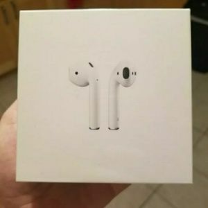 Gen 2 wireless charging airpods
